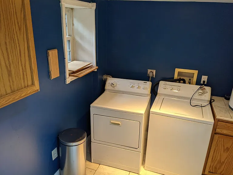 1004 Irving St NW #B — Photo 14