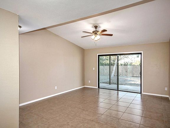 5th image of 7027 N Northlight Dr