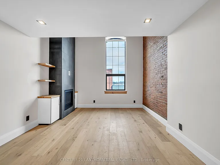 38 Front St #5 — Photo 11