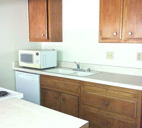 2nd image of 617-619 Radcliffe Dr