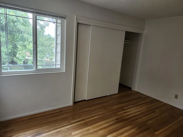 141 Meese Ct — Photo 27