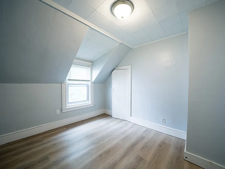 39 Eastern Ave #3 — Photo 7