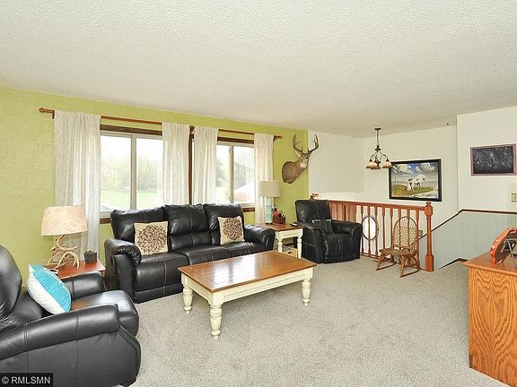 5th image of 2721 181st Ln NE