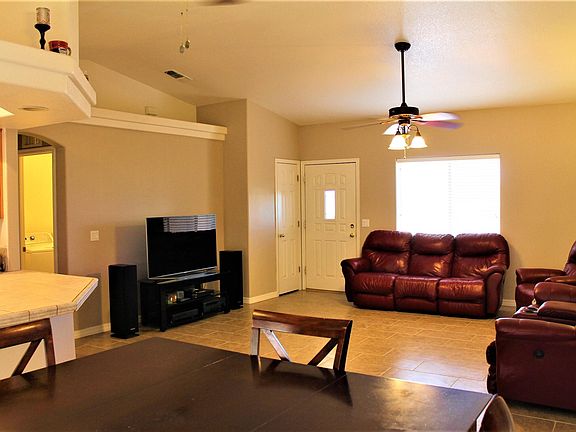 4th image of 3731 Canyon Cove Dr