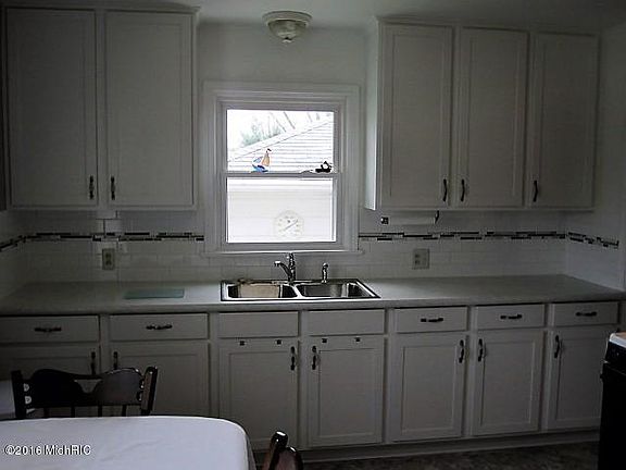 3rd image of 2255 Meurs Ct SW