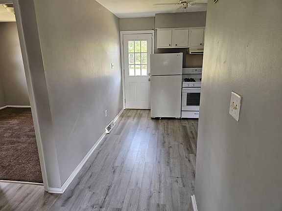 5th image of 5470 Aspen Ave