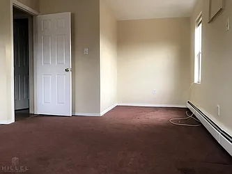 Rented by Hillel Realty Group