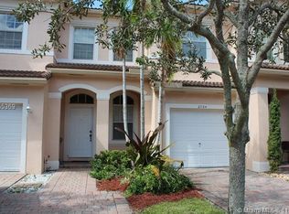 2736 SW 84th Ter, Miramar, FL 33025
