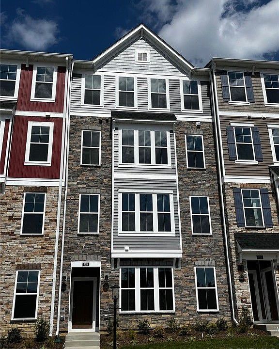 1st image of 9273 Magellan Pkwy #B
