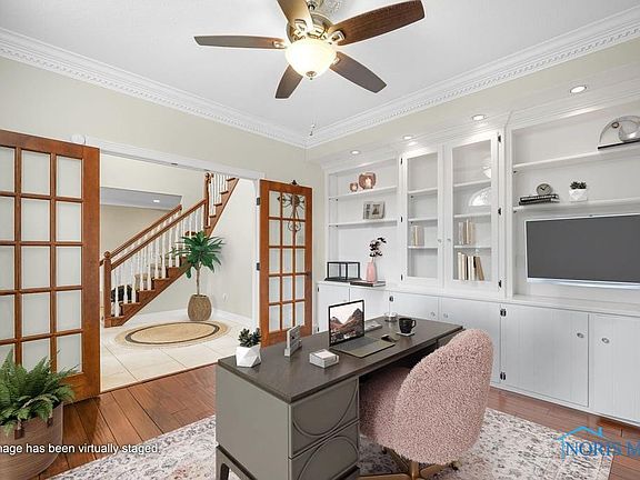 3rd image of 2245 Heatherwood Dr