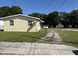 706 N 21st St #B, Fort Pierce, FL 34950
