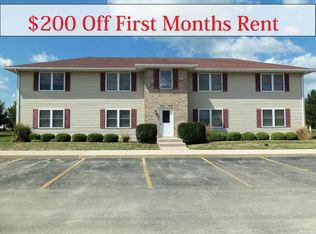 1853 Anne Ln APT B, Morris, IL 60450