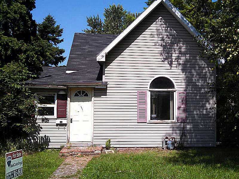 1st image of 408 Chestnut St