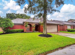 4742 Wynnview Dr, Friendswood, TX 77546