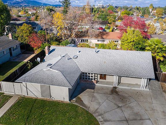 5th image of 10541 Davison Ave