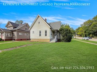 754 S Liberty St, Elgin, IL 60120