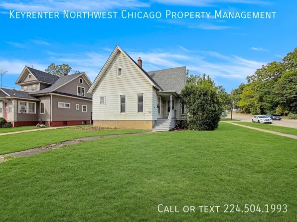 754 S Liberty St, Elgin, IL 60120