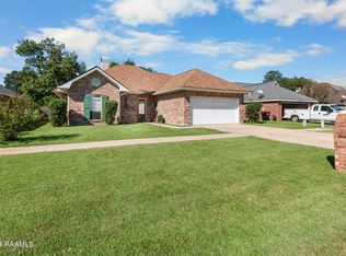 128 Pinnacle Dr, Youngsville, LA 70592