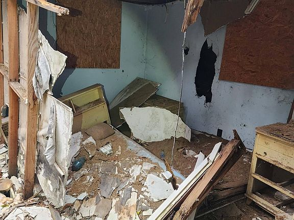 5th image of 58 Grayson St