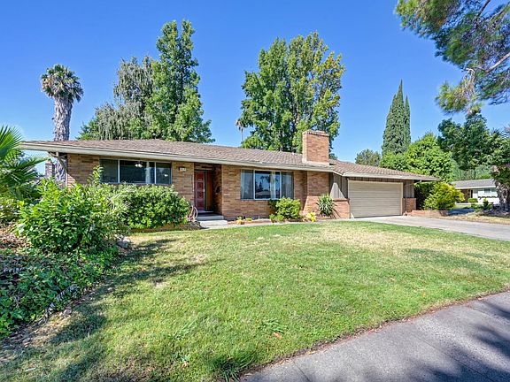 3rd image of 310 Bello Rio Way