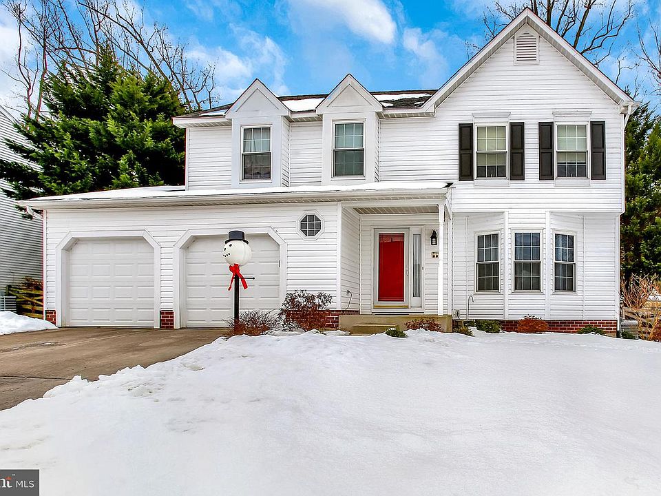 1st image of 808 Lancaster Dr