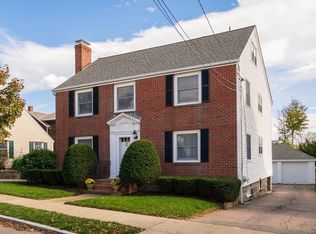 12 Wampatuck Rd, Quincy, MA 02169