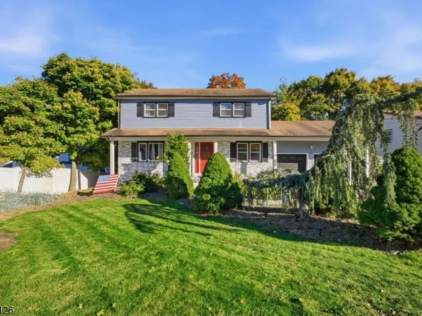 28 Midway Ct, Rockaway Twp., NJ 07866