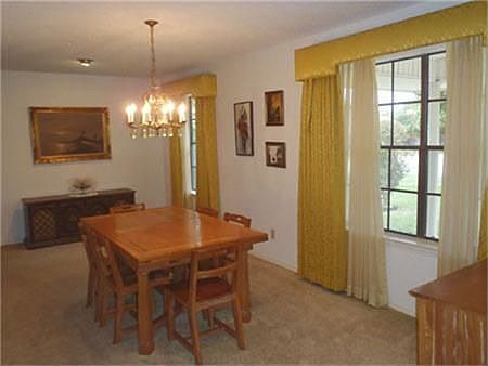 4th image of 1003 Greenway Cir