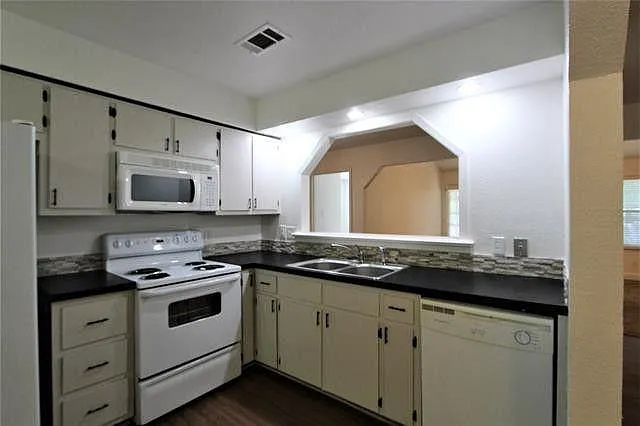 1308B Coleman St — Photo 20