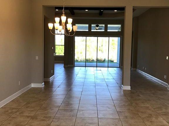 2nd image of 1035 Glenneyre Cir