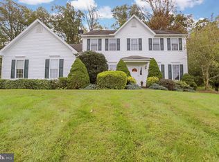 4 Morgan Spring Dr, Morgantown, PA 19543