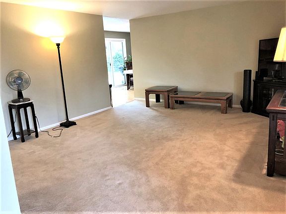 4th image of 15704 NE 110th St