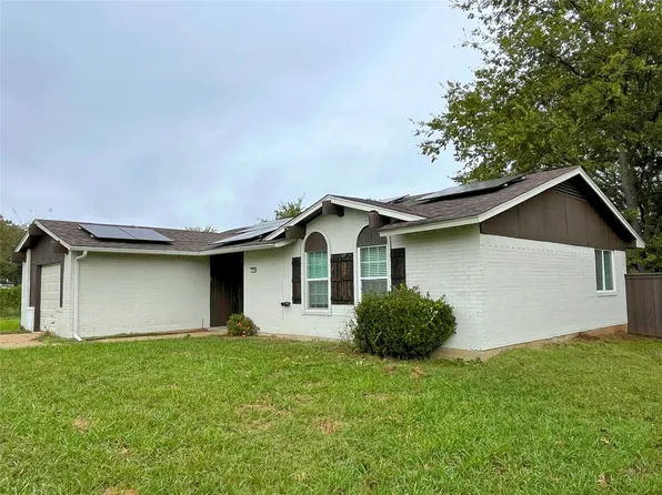 1509 S Vaden St, Sherman, TX 75090