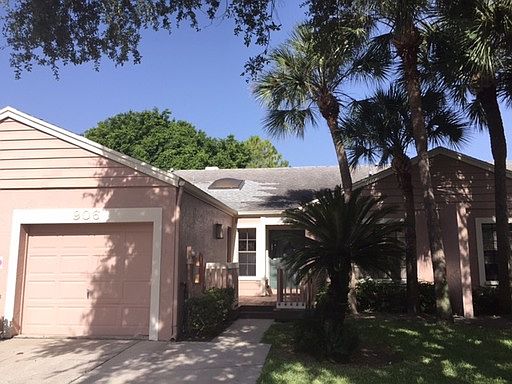 2nd image of 906 Myakka Ct NE