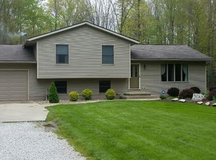 5357 Smith Stewart Rd, Girard, OH 44420