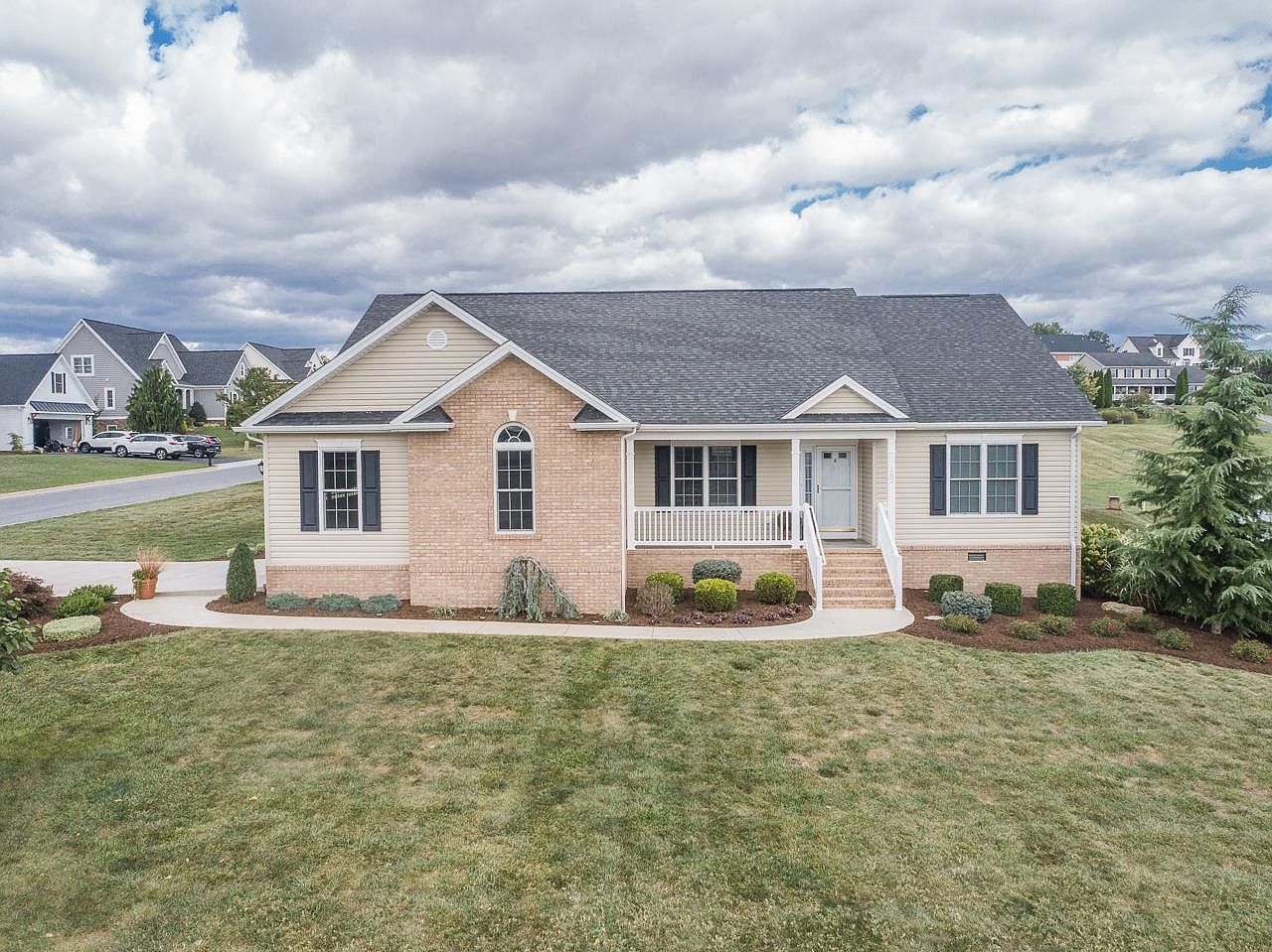 202 Bartley St, Dayton, VA 22821 Zillow