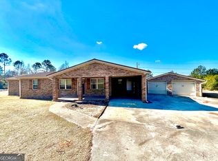 343 W Morrison St, Mount Vernon, GA 30445