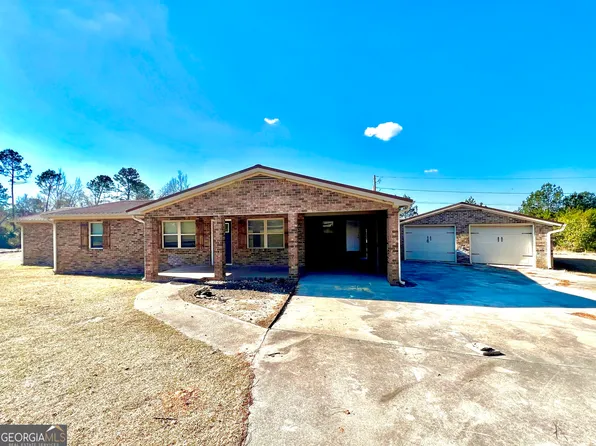 343 W Morrison St, Mount Vernon, GA 30445