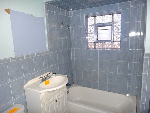 5th image of 1245 S 51st Ave