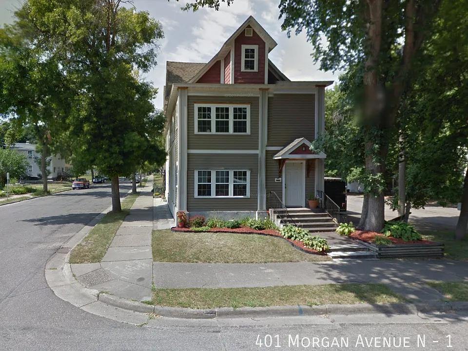 401 Morgan Ave N #1