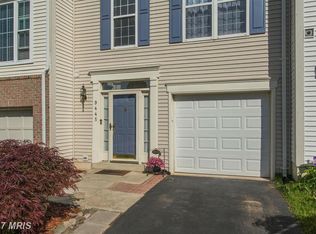 9445 Silver Meteor Ct, Manassas Park, VA 20111