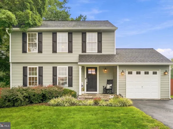 26705 Ridge Rd, Damascus, MD 20872