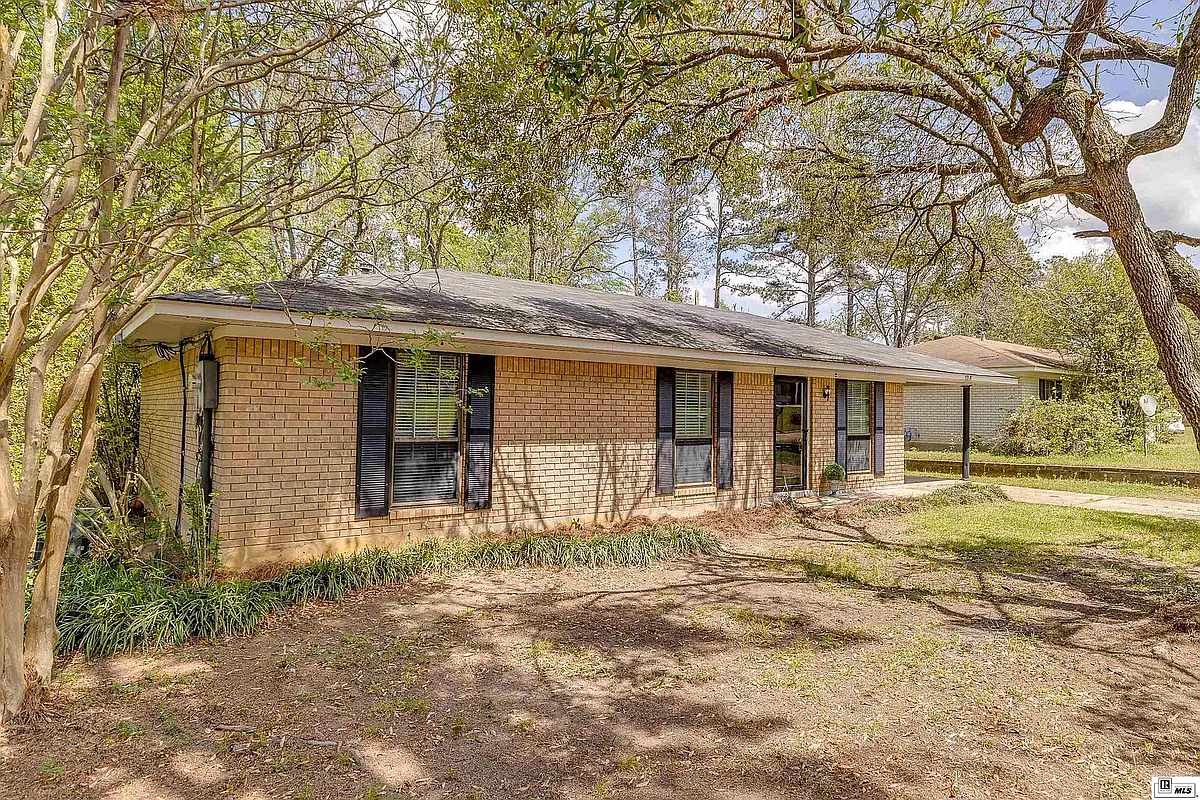 Building Photo - 128 Davis Ln