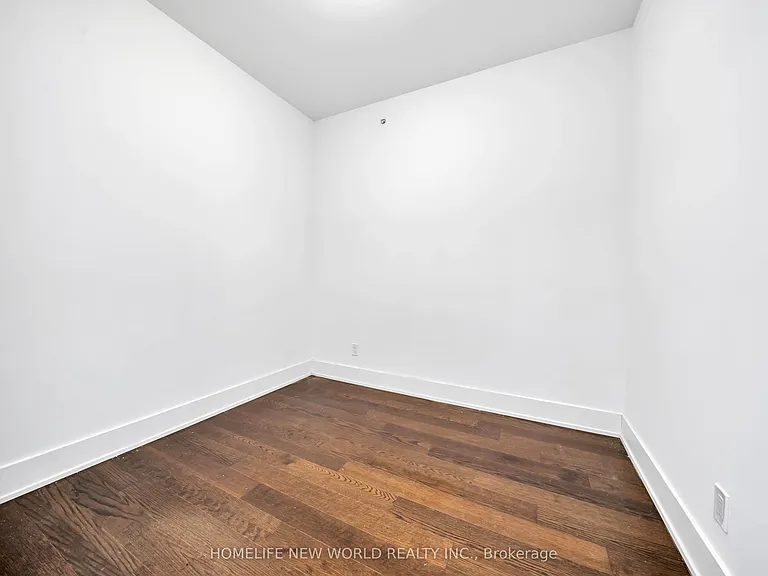200 Bloor St W #402 — Photo 14