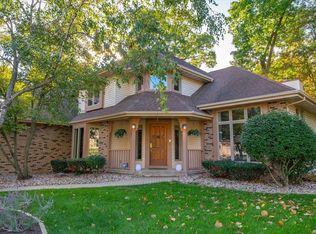 5791 Ivanhoe Cir, Fitchburg, WI 53711
