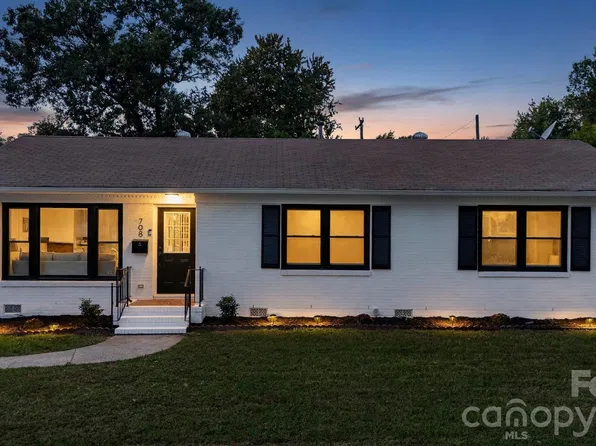 708 Aintree Rd, Charlotte, NC 28215