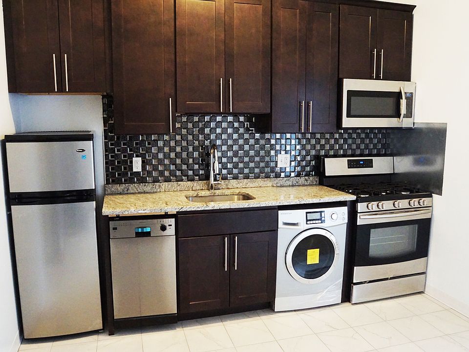 2nd image of 439 Central Ave #2