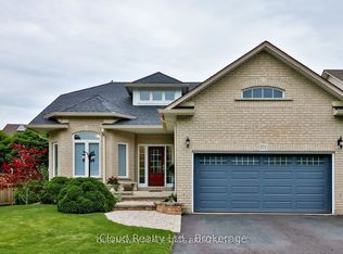 271 Ryerson Cres, Oshawa, ON L1G 8B7