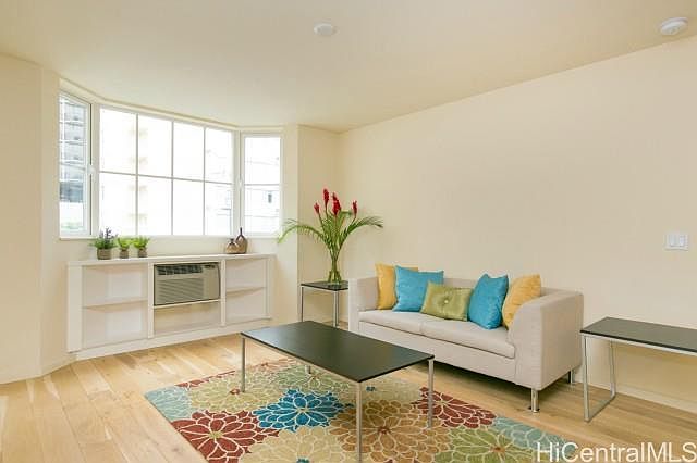 2nd image of 1810 Kaioo Dr APT B308