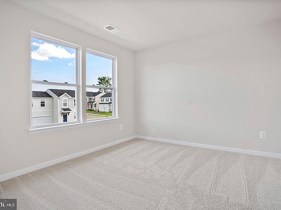 3rd image of 200 Eddy Rd